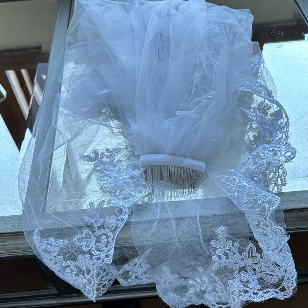 White Lace Veil new
